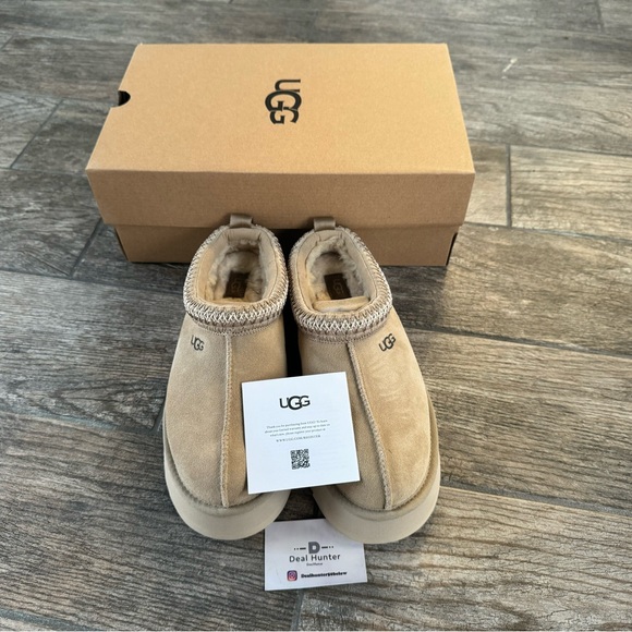 Brand New UGG Women’s Tazz Platform Slippers Mustard Seed - Picture 3 of 10